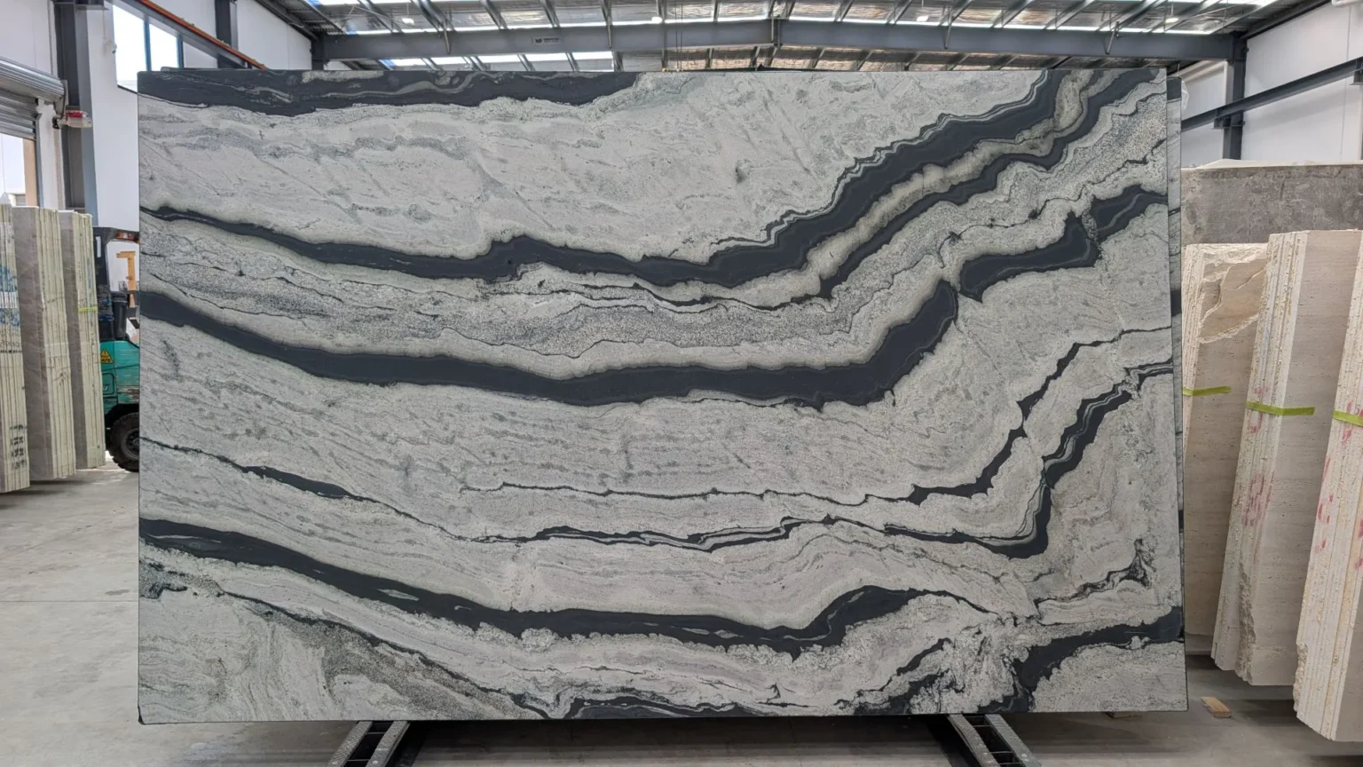 ECLIPSE_QUARTZITE_SLAB_RMS_TRADERS_NATURAL_STONE_SUPPLIER_MELBOURNE_002