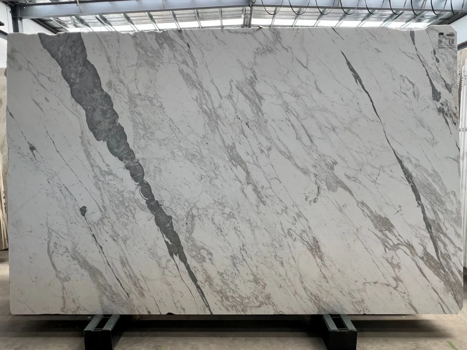 AELLA_DOLOMITE_SLABS_RMS_TRADERS_NATURAL_STONE_SUPPLIER_MELBOURNE_002