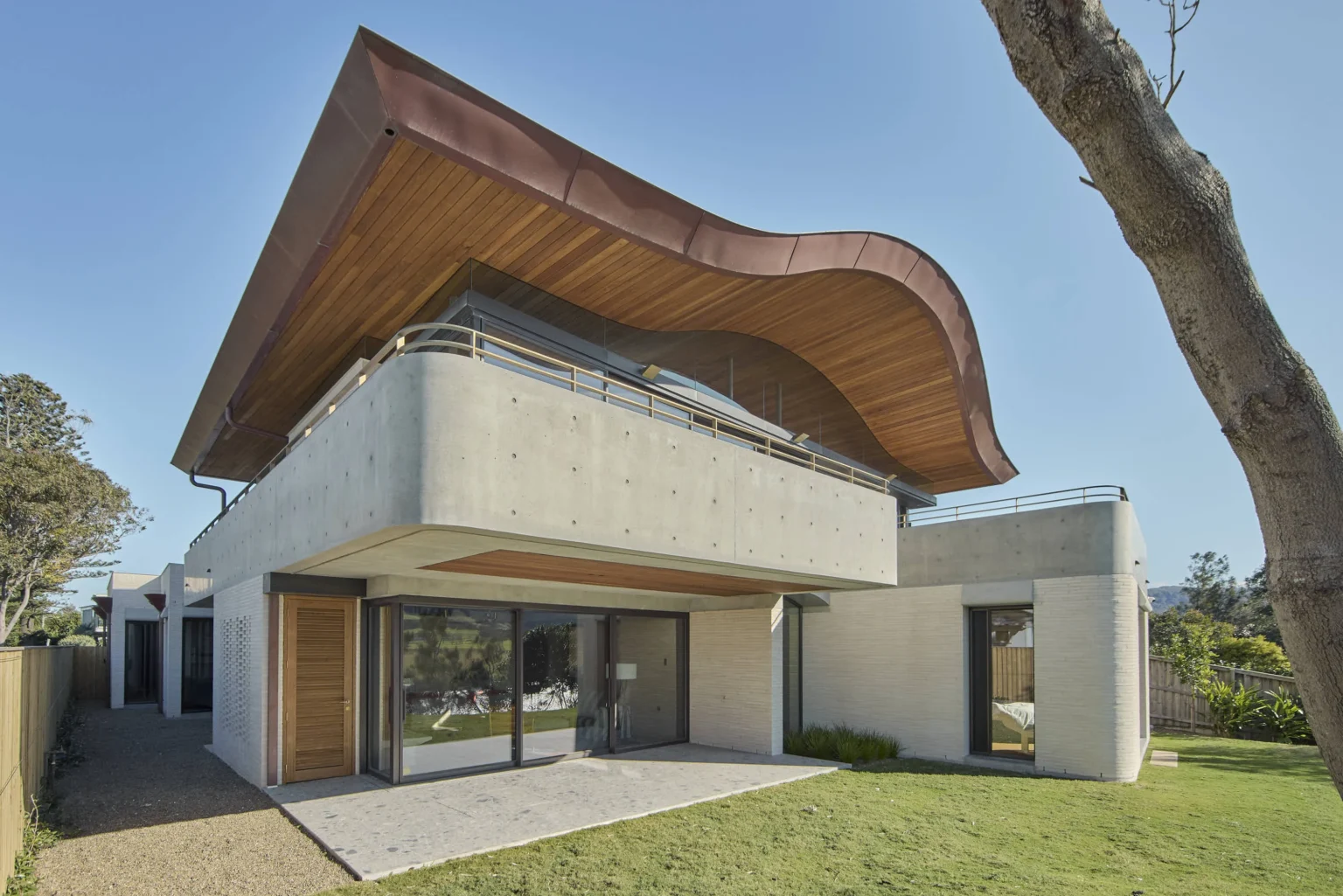 SOUTH_COAST_BEACH_HOUSE_PROJECT_RMS_TRADERS_NATURAL_STONE_SUPPLIER_MELBOURNE_004