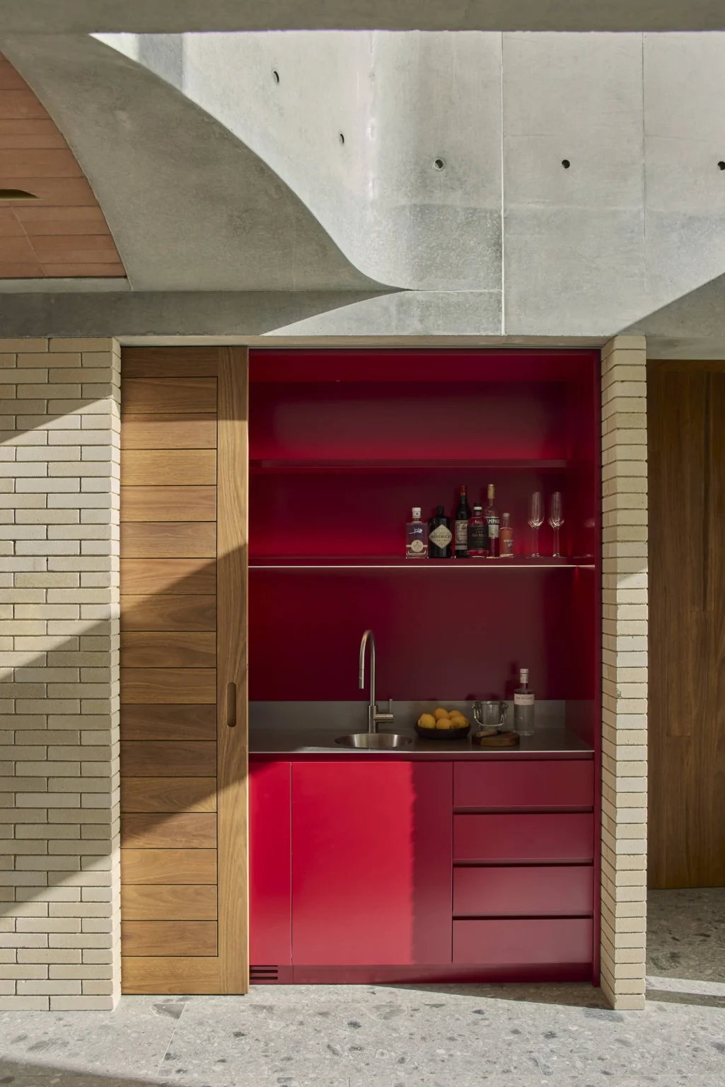 SOUTH_COAST_BEACH_HOUSE_PROJECT_RMS_TRADERS_NATURAL_STONE_SUPPLIER_MELBOURNE_068