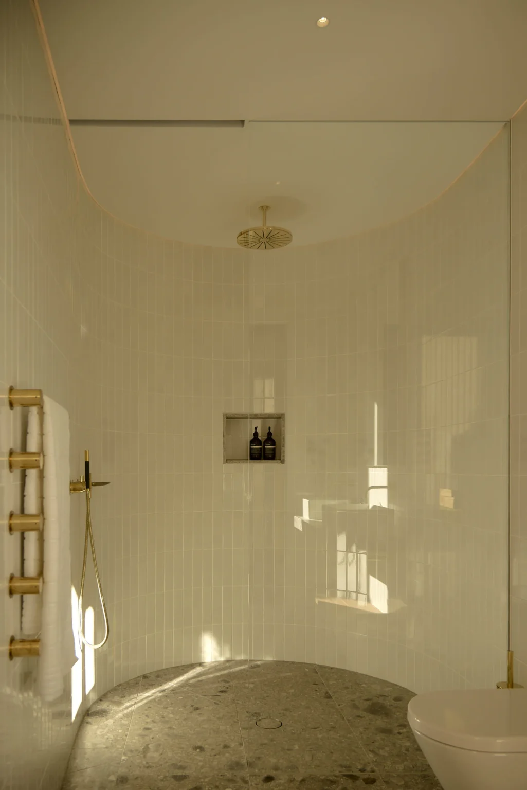 SOUTH_COAST_BEACH_HOUSE_PROJECT_RMS_TRADERS_NATURAL_STONE_SUPPLIER_MELBOURNE_081