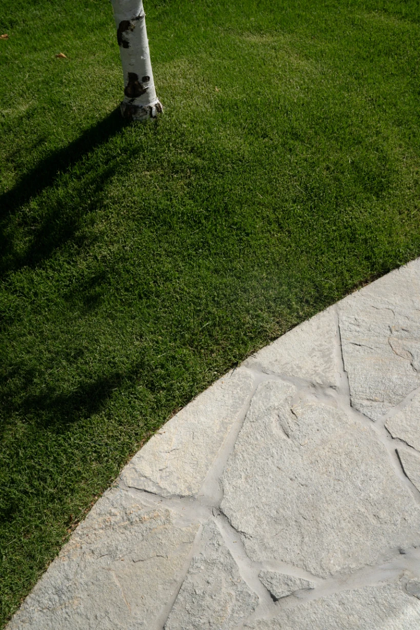 How to Lay Natural Stone Crazy Paving: Step-by-Step DIY Installation Guide Natural Stone - RMS Traders
