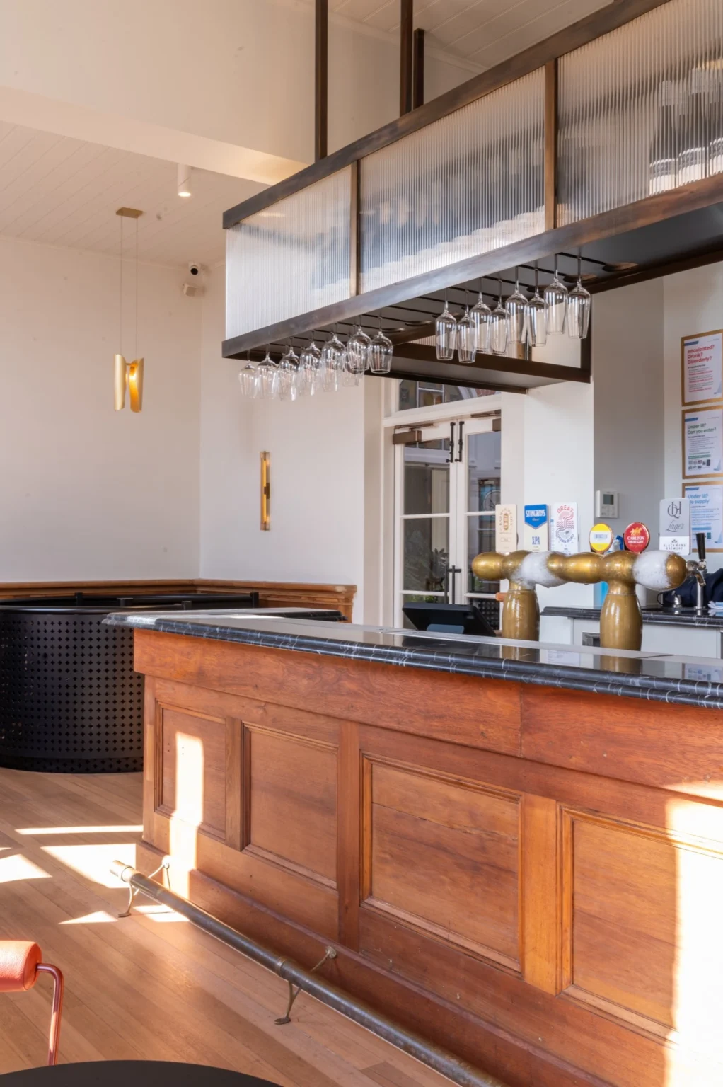 QUEENSCLIFF_HOTEL_PROJECT_RMS_TRADERS_NATURAL_STONE_SUPPLIER_MELBOURNE (2)