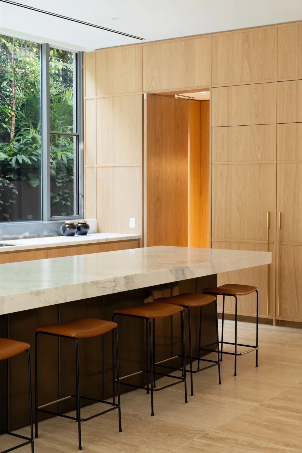 Calacatta Cremo Slab