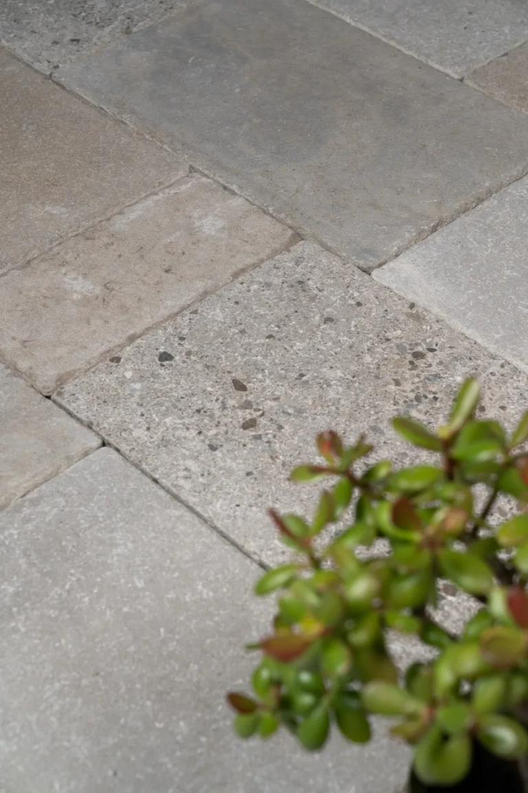 CASTLE_GREY_RMS_TRADERS_NATURAL_STONE_SUPPLIER_MELBOURNE (2)