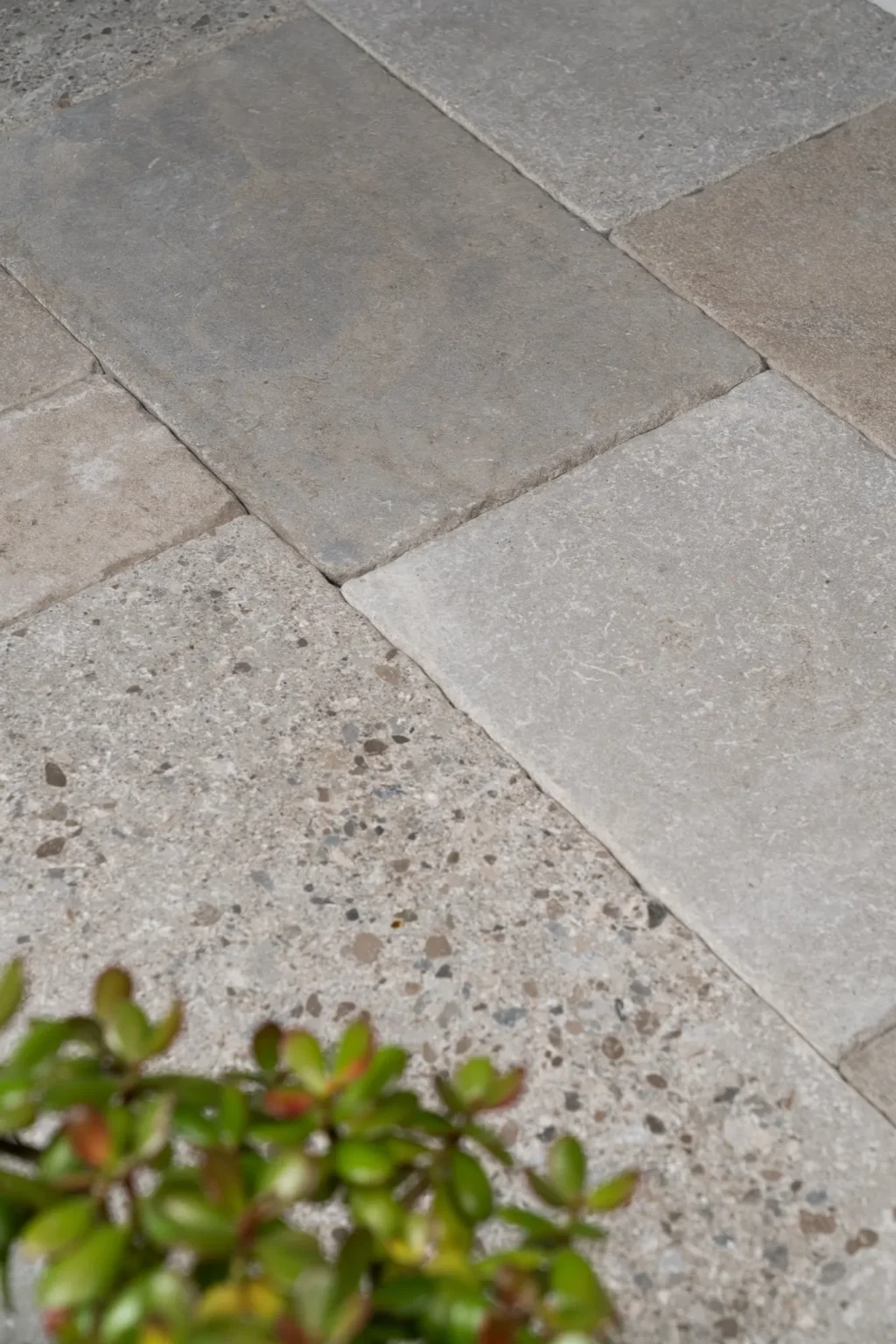 CASTLE_GREY_RMS_TRADERS_NATURAL_STONE_SUPPLIER_MELBOURNE (5)