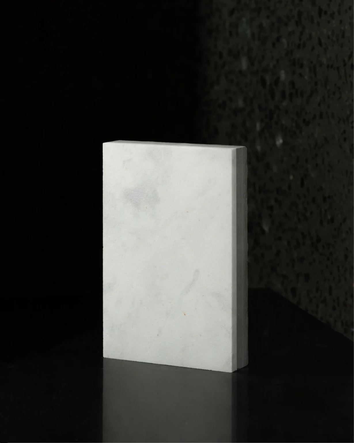 LORDE_WHITE_SANDBLASTED_PORCELIA_RMS_TRADERS (2)
