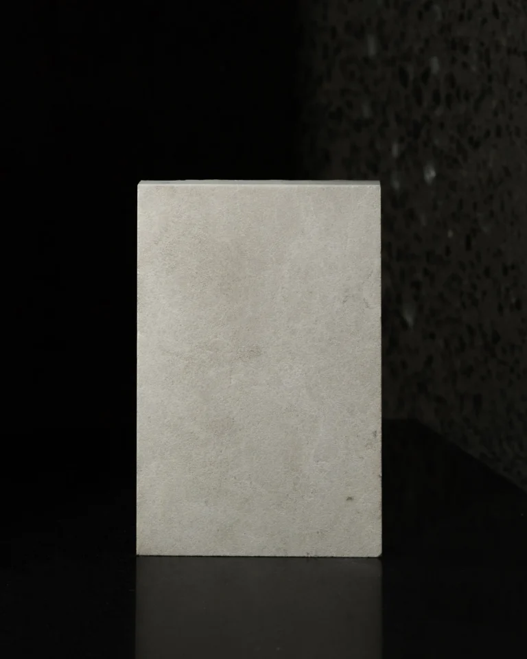 PAPILLON_SANDBLASTED_PORCELIA_RMS_TRADERS (4)